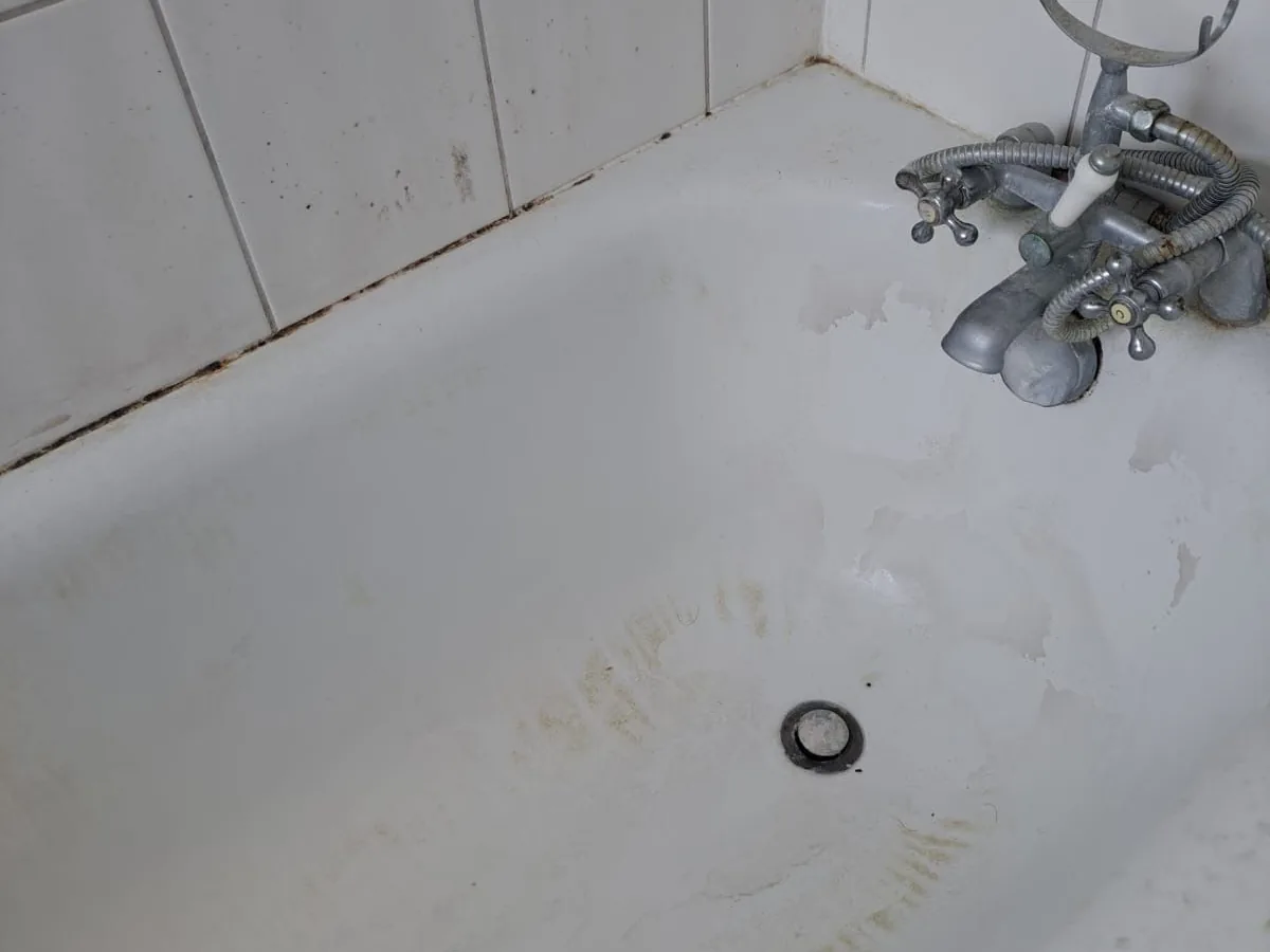 Bathtub before
