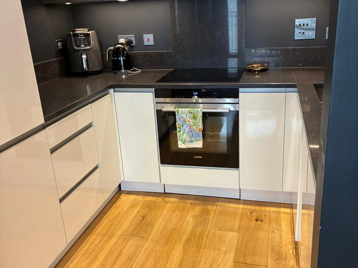 Deep cleaned modern kitchen